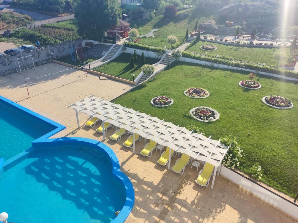 Hotel Elit Kirkovo  Extérieur photo