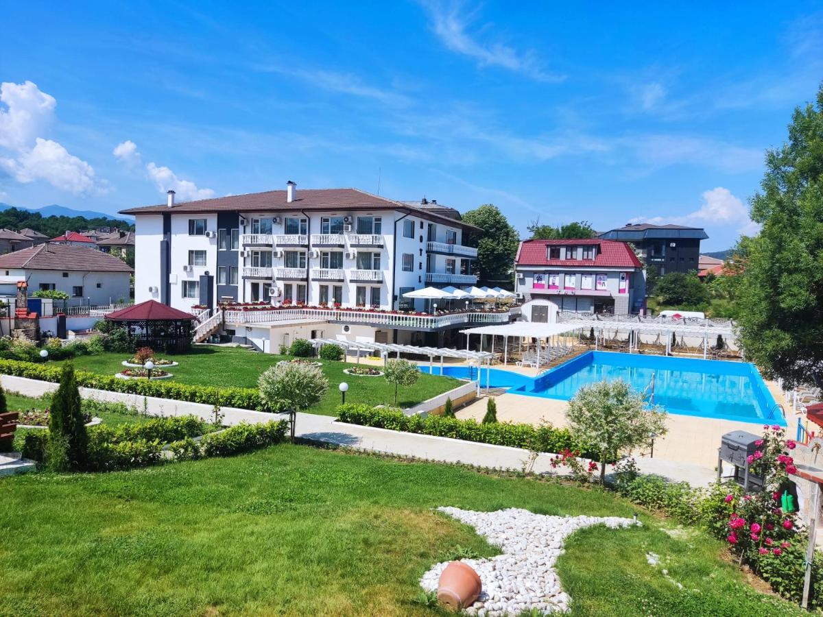 Hotel Elit Kirkovo  Extérieur photo